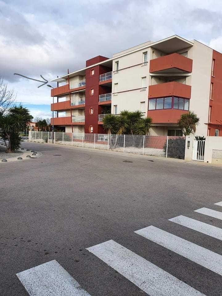 Logement Entier, Calme, Hyper Equipe Saint-Laurent-de-la-Salanque Exterior foto